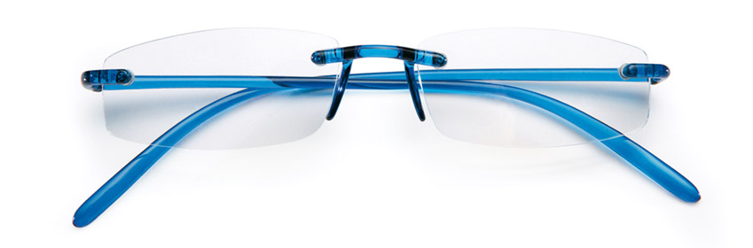 Foto degli occhiali da lettura premontati mod. Light3 blu di Espressoocchiali. Occhiali per la presbiopia semplice in tabaccheria, cartolibreria, area di servizio, supermercato