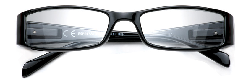 Foto degli occhiali da lettura premontati mod. Prestige3 neri chiusi di Espressoocchiali. Occhiali per la presbiopia semplice in tabaccheria, cartolibreria, area di servizio, supermercato